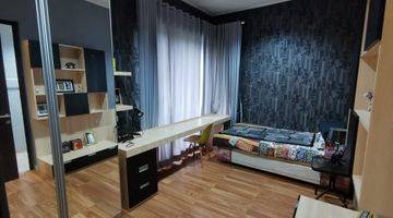 Gambar 3 Dijual Cepat Rumah Casa Jardin Full Furnished Interior Designed Hoek