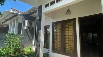 Gambar 3 Rumah SIAP HUNI Unfurnished SHM DEKAT TOL DAN PASAR MODEREN di BSD Nusaloka, Tangerang