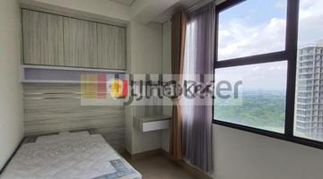 kamar tidur apartemen semi furnished 3 bedroom