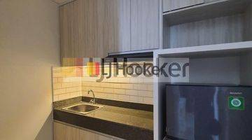 dapur apartemen semi furnished 3 bedroom