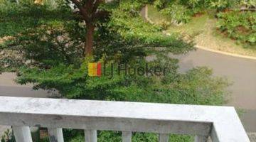 foto lainnya rumah 2 lantai dalam cluster
