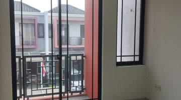 Gambar 4 P Fl Disewakan Rumah 6x15 Cluster Asia Green Lake City Min. 2 Thn