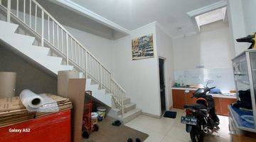 Gambar 2 P Fl Dijual Ruko 3.5 Lantai Full Furnished di Green Lake City