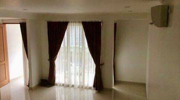 Gambar 4 Dijual Rumah Bagus SIap Huni  Di Town House Kemang Jaksel