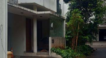 Gambar 2 Rumah minimalis 2 lantai Bagus the Bango Residence