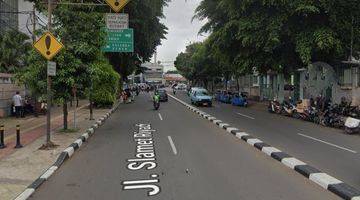 Gambar 3 Rumah Dijual cepat di bawah NJOP di Jl Slamet Riyadi