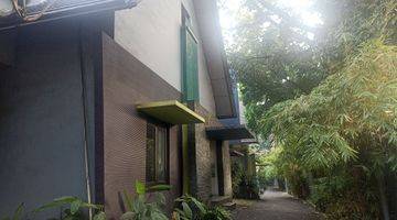 Gambar 2 Rumah TownHouse Dijual cepat di Jl Prapanca Raya