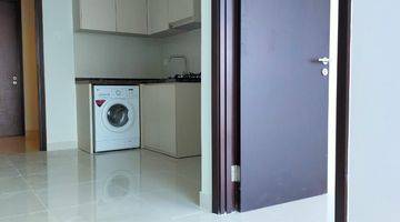 Gambar 3 Dijual Cepat Apartment Puri Mansion 1BR Rapih Siap Huni