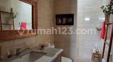 Gambar 4 Dijual Harga Murah Rumah Full Renovasi 2 Lantai