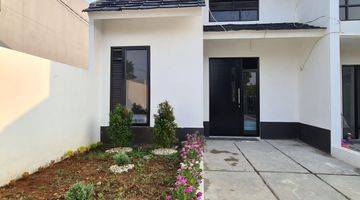tampak depan rumah 5 menit ke grand