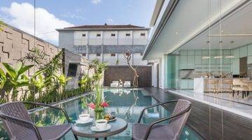 Gambar 4 Rumah 2 Lantai Bagus Furnished di Seminyak, Badung Bali