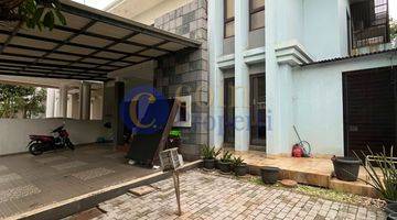 Gambar 4 Rumah Dengan Tipe Modern 2 Lantai Full Furnished Siap Huni