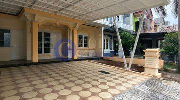 Gambar 2 Rumah 2 Lantai Semi Furnished Tipe American Classic 