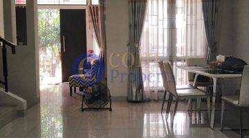 Gambar 2 Rumah Dengan Tipe Modern 2 Lantai Semi Furnished Siap Huni