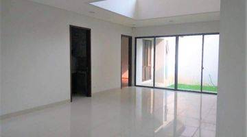 Gambar 2 Dijual Cepat Rumah Prestigia Eminent, BSD