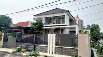 Gambar 1 Rumah Modern Furnish Spek Tinggi 2 Lt Lokasi Dekat Exit Tolmalang