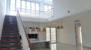 Gambar 5 Rumah Hook 2 Lantai Taman Luas di The Icon Bsd City Tangerang