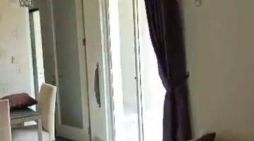 ruang makan rumah cantik 2 lantai di