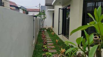 Gambar 4 Dijual Rumah di Duren Sawit