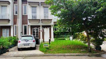 Gambar 1 Rumah Hook Siap Huni Cluster Rosewood Rancamaya Golf Estate Bogor