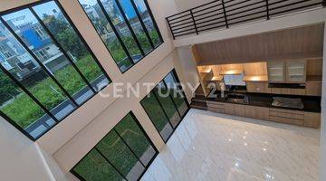 Gambar 5 Rumah Strategis Klaster Santorini Sentul City