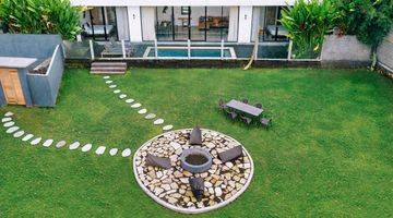 Gambar 2 BLUE DREAM 2 BEDROOM VILLA IN CANGGU CLOSED LIVING AND KITCHEN WITH 2 AC 