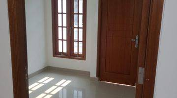 Gambar 1 Rumah 2 Lantai Baru Unfurnished Sertifikat Hak Milik