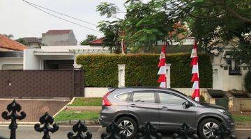 Gambar 2 Menteng, Jual Rumah Luas 534 M2 pool asri Tenang