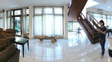 Gambar 4 Menteng, Jual Rumah Luas 534 M2 pool asri Tenang