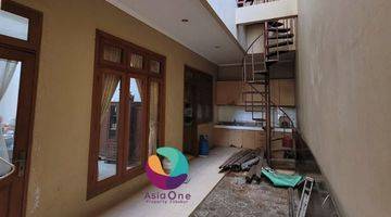 Gambar 4 Rumah hook 2 lantai dalam cluster citra gran 