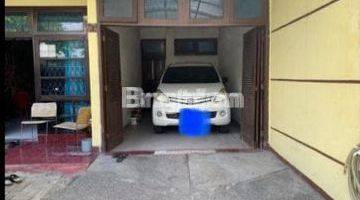 Gambar 1 Rumah 2lantai di tanjung duren. Kondisi bagus garasi 3 mobil. Row jalan 2 mobil