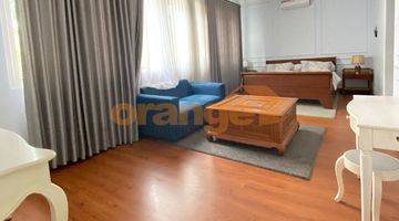 Gambar 3 Rumah 2 Lantai Bagus Furnished SHM di Kota Wisata Cibubur