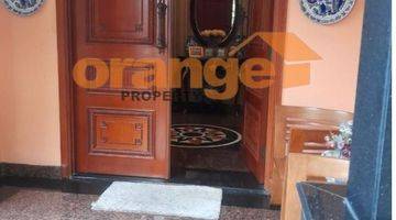 Gambar 4 Rumah 2 Lantai Bagus Furnished SHM Ada Kolam Renang di Cibubur