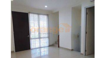 Gambar 2 Rumah 2 Lantai Bagus Semi Furnished SHM Dicitragran Cibubur