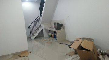 Gambar 4 Dijual Bu Rumah Baru Kali Baru Timur Bungur Jajarta Pusat