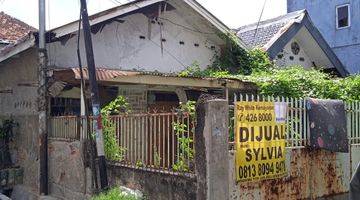 Gambar 4 Rumah Tua Jl Ekonomi ( Dwiwarna).  Jakpus