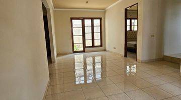 Gambar 2 Dijual Rumah 2 Lantai!! Di Latinos Bsd