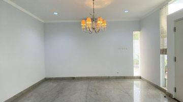 Gambar 3 Dijual Rumah Modern Classic White House!! Pondok Indah