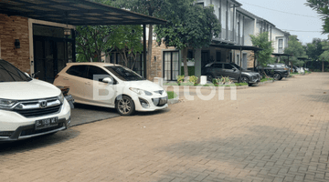 Gambar 1 Rumah Dengan 4 Kamar Tidur Siap Huni Fasilitas  Kolam Renang Aman Dalam Cluster Di Cirendeu