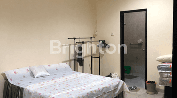 Gambar 4 Rumah 2 Lantai Dengan 4 Kamar Tidur Dekat One Bellpark Mall Fatmawati