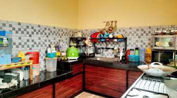 Gambar 5 Jual Rumah Cocok Untuk Usaha Lokasi Strategis Di Villa Melati Mas Bsd