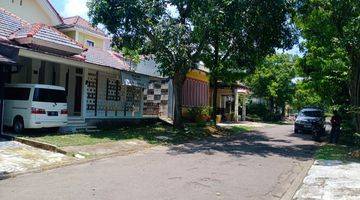 Gambar 2 Rumah Depan Taman Budaya Siap Huni Pasedana Sentul City Bogor