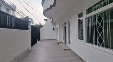 Gambar 1 Rumah 2 Lantai Bagus Unfurnished SHM Uk 10x15