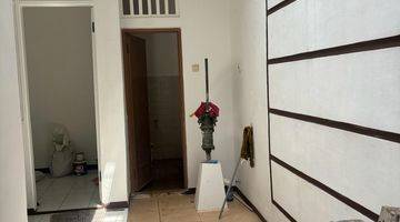 Gambar 2 Rumah Unfurnished Sudah Renov Rapi di Sektor 1c Gading Serpong