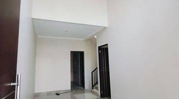 Gambar 2 Rumah Dijual 2 Lantai Baru