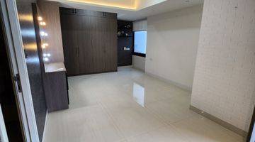 Gambar 3 Apartemen Taman Anggrek Semi Furnished, Renoved, lemari custom