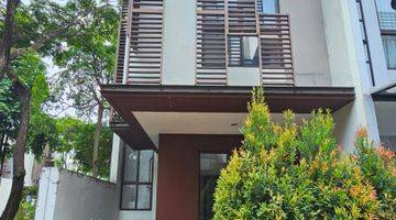 Gambar 1 Dijual Cepat Rumah 3 Lantai Siap Huni Di Cluster Whelford Bsd