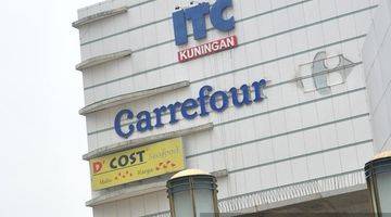 Gambar 4 Kios Hoek ITC Kuningan 