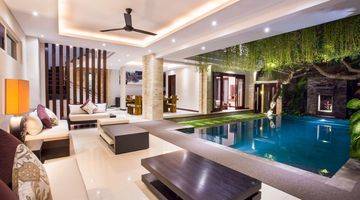 Gambar 1 Luxurious Jimbaran Villa Your Tropical Oasis Awaits 