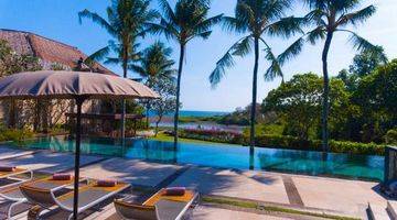 Gambar 1 Luxury Villa Beach Front Pererenan Canggu